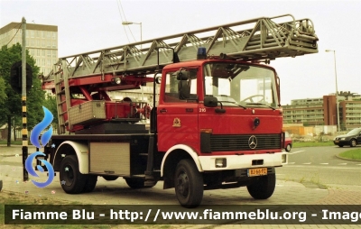 Mercedes-Benz LP1013
Nederland - Paesi Bassi
Regionale Brandweer Amsterdam
