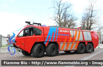 Titan HBR-G Emergency One
Nederland - Paesi Bassi
Korps Marine Brandweer
28-6461
