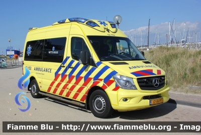 Mercedes-Benz Sprinter III serie restyle
Nederland - Paesi Bassi
Regionale Ambulance Voorziening (RAV) Region 12 Kennemerland
12-153
Parole chiave: Ambulanza Ambulance Mercedes-Benz Sprinter_IIIserie_Restyle