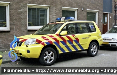 Nissan X-Trail III serie
Nederland - Paesi Bassi
Ambulances Amsterdam GG&GD
