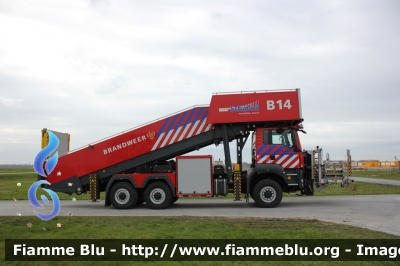 Man TGS 33.480 6x6 I serie
Nederland - Netherlands - Paesi Bassi
Brandweer Amsterdam Airport Schiphol
B14
Parole chiave: Man TGS_33.480_6x6_Iserie