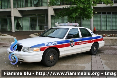 Ford Crown Victoria 
Canada
Toronto Ontario Police Service
