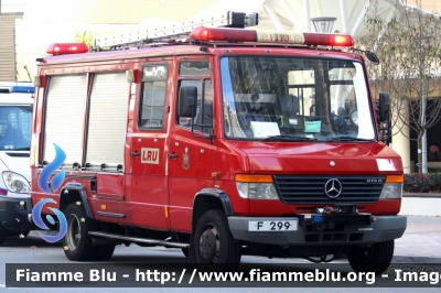 Mercedes-Benz 815D
香港 - Hong Kong
消防處 - Fire Services Department
