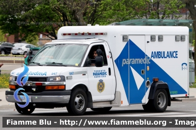 Chevrolet Express
Canada
Toronto Paramedic Services
