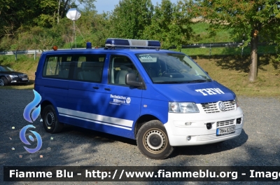 Volkswagen Transporter T5
Bundesrepublik Deutschland - Germania
Technisches Hilfswerk
THW 82819
