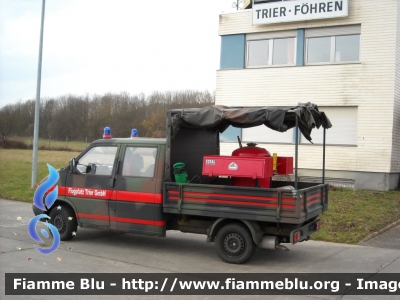 Volkswagen Transporter T4
Bundesrepublik Deutschland - Germany - Germania
Werkfeuerwehr Trier Flugplatz

