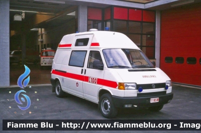 Volkswagen Transporter T4
Koninkrijk België - Royaume de Belgique - Königreich Belgien - Belgio
Brandweer Aalter
Parole chiave: Ambulanza Ambulance Volkswagen Transporter_T4