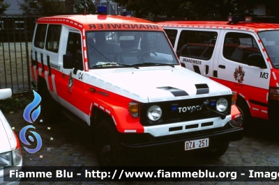 Toyota Land Cruiser
Koninkrijk België - Royaume de Belgique - Königreich Belgien - Belgio
Brandweer Aarschot
