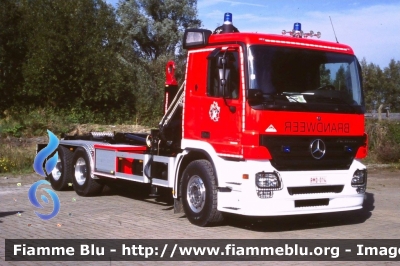 Mercedes-Benz Actros 
Koninkrijk België - Royaume de Belgique - Königreich Belgien - Belgio
Brandweer Aarschot
