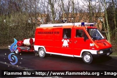 Renault Master I serie
Koninkrijk België - Royaume de Belgique - Königreich Belgien - Kingdom of Belgium - Belgio
Brandweer Hooglede
