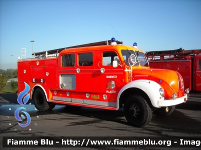 Magirus-Deuz ?
Koninkrijk België - Royaume de Belgique - Königreich Belgien - Belgio
Brandweer Maaseik
