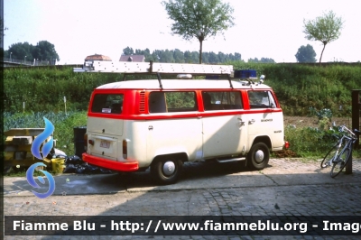 Volkswagen Transporter T2
Koninkrijk België - Royaume de Belgique - Königreich Belgien - Belgio
Brandweer Maaseik
