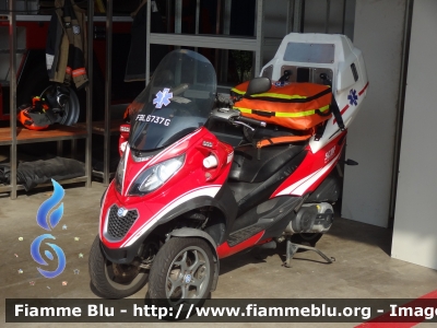 Piaggio MP3
Republic of Singapore - Republik Singapura - 新加坡共和国
SCDF Singapore Civil Defence Force
