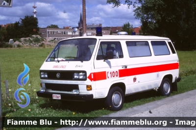 Volkswagen Transporter T3
Koninkrijk België - Royaume de Belgique - Königreich Belgien - Kingdom of Belgium - Belgio
Brandweer Eeklo
Parole chiave: Ambulanza Volkswagen Transporter_T3