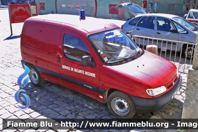 Citroën Berlingo
France - Francia
Sapeur Pompiers Domaine Versailles
