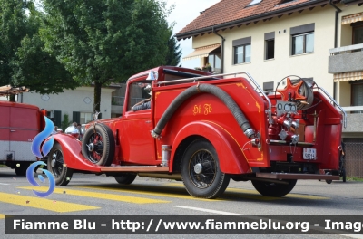 Rolls-Royce
香港 - Hong Kong
消防處 - Fire Services Department
