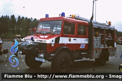 Mercedes-Benz Unimog 
Nederland - Paesi Bassi 
Brandweer Eindhoven
