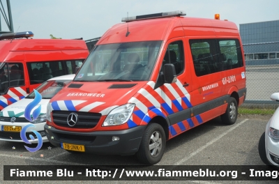 Mercedes-Benz Sprinter III serie
Nederland - Netherlands - Paesi Bassi
Brandweer Regio 07 Gelderland Midden
Parole chiave: Mercedes-Benz Sprinter_IIIserie