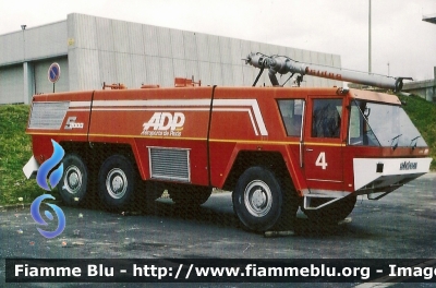 Sides S2000
France - Francia
Sapeur Pompiers Aeroports de Paris
4
