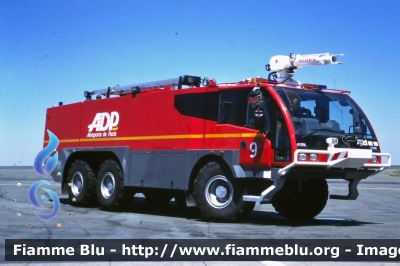 Sides
France - Francia
Sapeur Pompiers Aeroports de Paris
9
