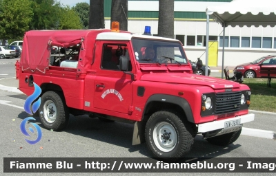 Land Rover Defender 110
Francia - France
Sapeur Pompiers Aeroport Cannes Mandelieu
