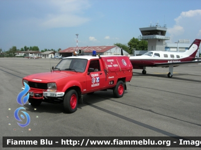 Peugeot 504
France - Francia
Sapeur Pompiers Aeroport Colmar Houssen
