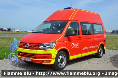 Volkswagen Transporter T5
Koninkrijk België - Royaume de Belgique - Königreich Belgien - Belgio
Sapeur Pompier - Branweer Aeroport National
