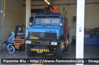 Mercedes-Benz Unimog
Nederland - Paesi Bassi
Maasvlakte Olie Terminal
