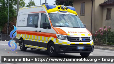 Volkswagen Crafter II serie
Cooperativa sociale Castel Monte Onlus
Ambulanza convenzionata
SUEM 118 Treviso Emergenza
Ospedale di Oderzo (TV)
Allestimento MAF
"354"
Parole chiave: Volkswagen Crafter_IIserie Ambulanza