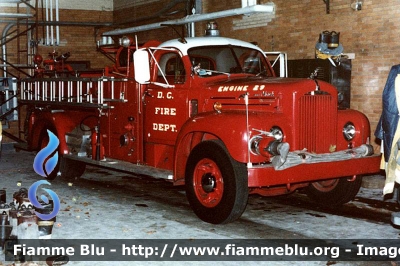 Mack B-85
United States of America - Stati Uniti d'America
District of Columbia Fire and EMS
