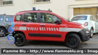 Fiat Nuova Panda 4x4 II serie
Vigili del Fuoco
Comando Provinciale di Roma
VF 30430
Parole chiave: Fiat Nuova_Panda_4x4_IIserie VF30430