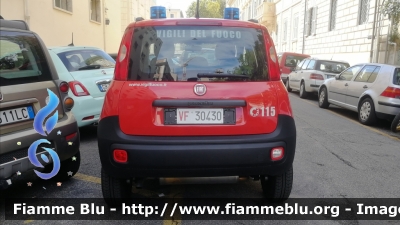 Fiat Nuova Panda 4x4 II serie
Vigili del Fuoco
Comando Provinciale di Roma
VF 30430
Parole chiave: Fiat Nuova_Panda_4x4_IIserie VF30430