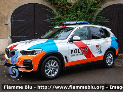 BMW X5
Grand-Duché de Luxembourg - Großherzogtum Luxemburg - Grousherzogdem Lëtzebuerg - Lussemburgo
Police
