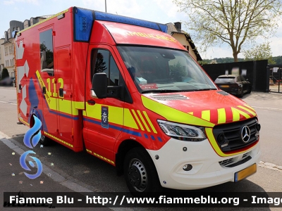 Mercedes-Benz Sprinter IV serie
Grand-Duché de Luxembourg - Großherzogtum Luxemburg - Grousherzogdem Lëtzebuerg - Lussemburgo
CGDIS - Corps Grand-Ducal d'Incendie et de Secours
Parole chiave: Mercedes-Benz Sprinter_IVserie Ambulanza