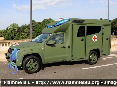 Volkswagen Amarok
Grand-Duché de Luxembourg - Großherzogtum Luxemburg - Grousherzogdem Lëtzebuerg - Lussemburgo
Esercito del Lussemburgo - Lëtzebuerger Arméi
Parole chiave: Ambulance Ambulanza