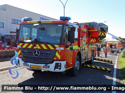 Mercedes-Benz Econic III serie
Grand-Duché de Luxembourg - Großherzogtum Luxemburg - Grousherzogdem Lëtzebuerg - Lussemburgo
CGDIS - Corps Grand-Ducal d'Incendie et de Secours
