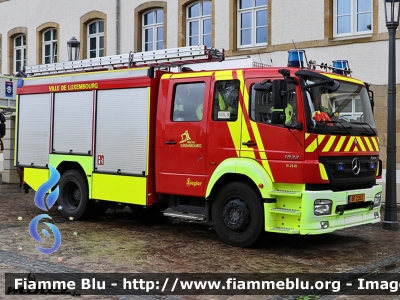 Mercedes-Benz Axor III serie 1833
Grand-Duché de Luxembourg - Großherzogtum Luxemburg - Grousherzogdem Lëtzebuerg - Lussemburgo 
Service Incendie et Ambulance de la Ville de Luxembourg
