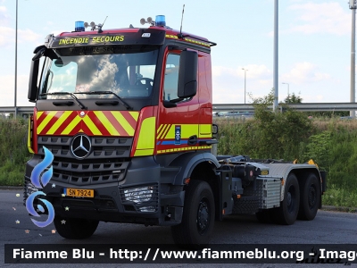 Mercedes-Benz Axor III serie
Grand-Duché de Luxembourg - Großherzogtum Luxemburg - Grousherzogdem Lëtzebuerg - Lussemburgo 
CGDIS - Corps Grand-Ducal d'Incendie et de Secours
