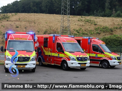 Mercedes-Benz Sprinter III serie restyle
Grand-Duché de Luxembourg - Großherzogtum Luxemburg - Grousherzogdem Lëtzebuerg - Lussemburgo
CGDIS - Corps Grand-Ducal d'Incendie et de Secours
Parole chiave: Ambulanza Ambulance Mercedes-Benz Sprinter_IIIserie_Restyle