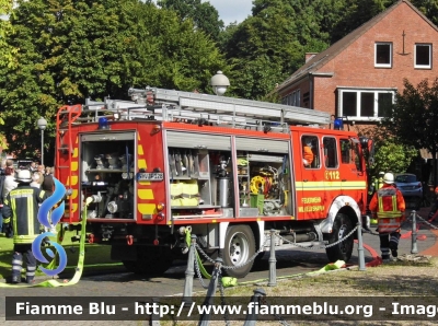 Mercedes-Benz ?
Bundesrepublik Deutschland - Germany - Germania
Feuerwehr Wilhelshaven
