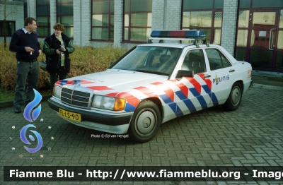 Mercedes-Benz 190
Nederland - Paesi Bassi
Regiopolitie Limburg Zuid
