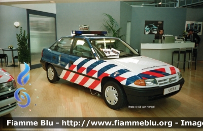 Opel Astra
Nederland - Paesi Bassi
Koninklijke Marechaussee - Polizia militare
