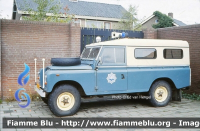 Land Rover 109
Nederland - Paesi Bassi
Rijkspolitie - Polizia Nazionale
