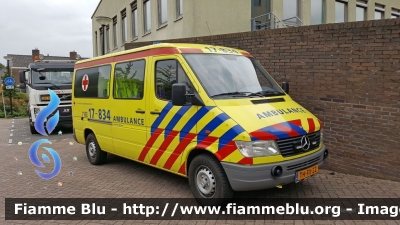 Mercedes-Benz Sprinter I serie
Nederland - Paesi Bassi
Nederlandse Rode Kruis
Parole chiave: Mercedes-Benz Sprinter_Iserie