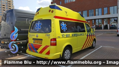 Volkswagen Transporter T5
Nederland - Paesi Bassi
Region 17 Rotterdam-Rijnmond Ambulance
Parole chiave: Ambulanza Ambulance Volkswagen Transporter_T5