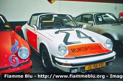 Porsche 911 Targa
Nederland - Paesi Bassi
Rijkspolitie - Polizia Nazionale
