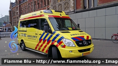 Mercedes-Benz Sprinter III serie restyle
Nederland - Paesi Bassi
Amsterdam Ambulance
13-162
Parole chiave: Ambulanza Ambulance Mercedes-Benz Sprinter_IIIserie_Restyle