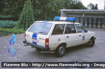 Peugeot 305 SW
Koninkrijk België - Royaume de Belgique - Königreich Belgien - Belgio
Police Locale Kalmthout
