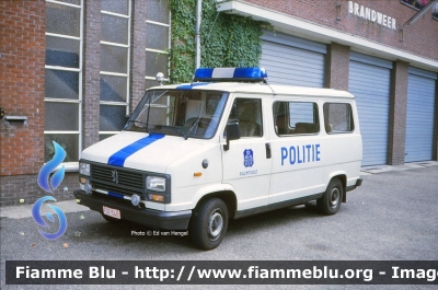 Peugeot Boxer I serie
Koninkrijk België - Royaume de Belgique - Königreich Belgien - Belgio
Police Locale Kalmthout
