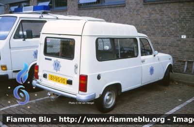 Renault 4 Furgonette
Nederland - Paesi Bassi
Gemeentepolitie Terneuzen
